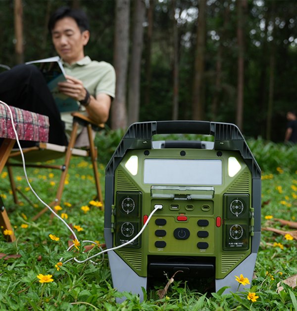 Outdoor Power Station